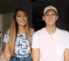 Karlee And Conner What Is Up GIF - Karlee And Conner What Is Up GIFs