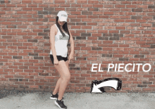 El Piecito Little Toe GIF - El Piecito Little Toe Foot Taps GIFs