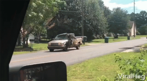 car-wreck-car.gif