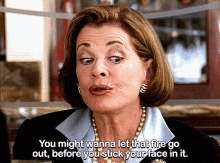 Arrested Development Lucille Bluth GIF - Arrested Development Lucille Bluth Jessica Walter GIFs