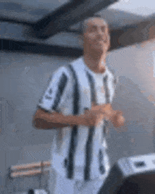 Ronaldo Juve Xao GIF - Ronaldo Juve Xao GIFs