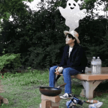 Youngk Youngk Sitting GIF