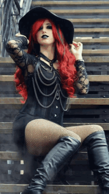 Elliered Red Witch GIF - Elliered Red Witch Red Hair GIFs