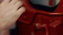 Alice Pagani Nicholas Hoult GIF - Alice Pagani Nicholas Hoult Kiss GIFs