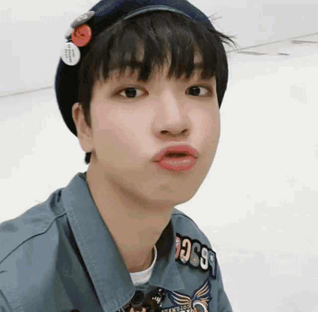 Kim Kijoong Kijoong GIF Kim Kijoong Kijoong Kijung discover and share GIFs