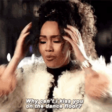 Why Can'T I Kiss You On The Dance Floor GIF - Kiss Why Not Cant GIFs