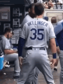 Cody Bellinger Butt GIF - Cody Bellinger Butt Baseball GIFs