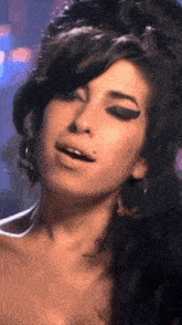 Amy Amy Winehouse GIF - Amy Amy Winehouse Amy W GIFs