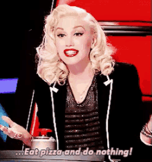 Eat Pizza And Do Nothing GIF - Gwen Stefani The Voice Eatpizza GIFs