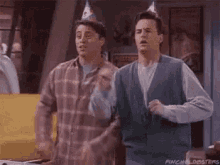 生日快樂 六人行 慶祝 GIF - Happy Birthday Joey Chandler GIFs