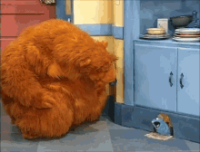 tutter bear hug bear in the big blue house