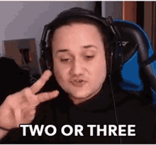 Two Or Three Counting GIF - Two Or Three Counting Numbers GIFs