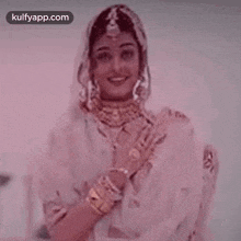 Bride.Gif GIF - Bride Aishwarya Smiling GIFs