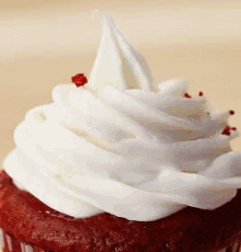 Red Velvet Cupcake Decorating GIF - Red Velvet Flower GIFs