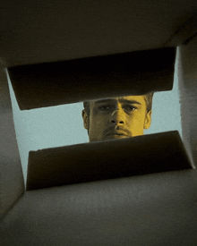 Box What'S In The Box GIF