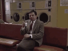 Mr Bean Laundry GIF - Mr Bean Laundry Gag GIFs