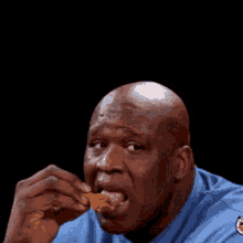 Eat Shaquille GIF - Eat Shaquille Tasty GIFs