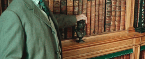 Secret Door Opening Orlando Oxford GIF - Secret Door Opening Orlando Oxford  Conrad - Discover & Share GIFs