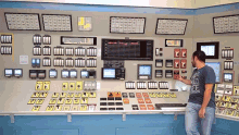 usina nuclear nuclear power plant sala de controle control room alerta vermelho