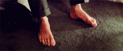 Diehard GIF - Die Hard Bruce Willis Feet GIFs