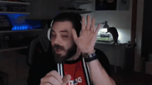 lise aşk hikayeleri pembe kız