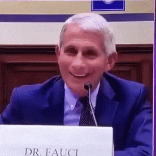 dr-fauci-smile.gif
