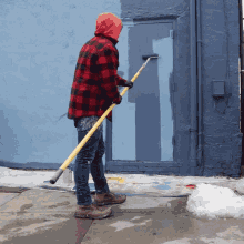 Painting A Door Glossblack GIF