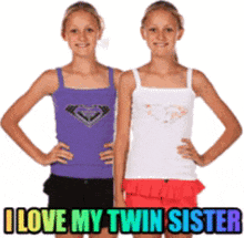 Twins Sisters GIF - Twins Sisters Siblings GIFs