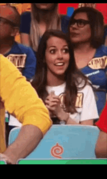 Kaitlin Clapping GIF - Kaitlin Clapping GIFs