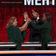 High Five Family Feud Canada GIF - High Five Family Feud Canada Celebrating GIFs