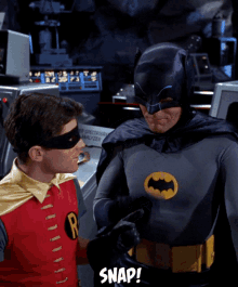 Batman Robin GIF - Batman Robin Snap GIFs