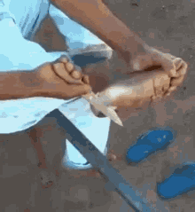 Foot Callous Cutting Foot Skin GIF - Foot Callous Cutting Foot Skin GIFs