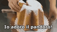 Pandoro Natale Dolce Natalizio Buone Feste Cibo Mangiare GIF - Pandoro Christmas Christmas Cake GIFs