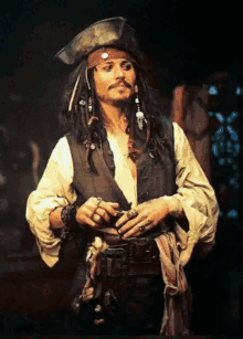 Jack Sparrow Pirates Of The Caribbean GIF - Jack Sparrow Pirates Of The Caribbean Dead Mans Chest GIFs