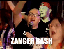 Zanger Bash GIF - Zanger Bash GIFs
