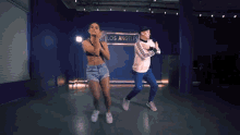 shaking hips sexy hip hop dancer dance