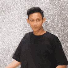 Menari Jfw GIF - Menari Jfw Jakarta Fashion Week GIFs