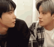Nct Jungwoo GIF - Nct Jungwoo Doyoung GIFs