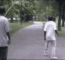 Jump Rope Tripped GIF - Jump Rope Tripped Fall Over GIFs