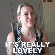 Its Really Lovely Tracy Kiss GIF - Its Really Lovely Tracy Kiss Its So Gorgeous GIFs