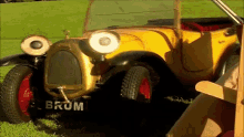Happy Brum Car Humanoid Car GIF - Happy Brum Car Humanoid Car GIFs