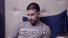 Who The Hell Who Is That GIF - Who The Hell Who Is That Wtf GIFs