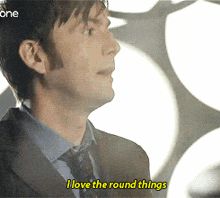 Doctor Who Round Things GIF - Doctor Who Round Things I Love The Round Things GIFs