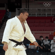 Bow Aaron Wolf GIF - Bow Aaron Wolf Japan Judo Team GIFs