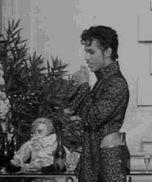 Prince Thinking GIF - Prince Thinking Sexy Look GIFs