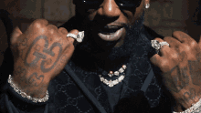 Bling Bling Gucci Mane GIF - Bling Bling Gucci Mane Long Live Dolph Song GIFs