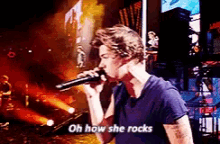 One Direction Harry Styles GIF - One Direction Harry Styles She Rocks GIFs
