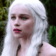 Daenerys Targaryen Emilia Clarke GIF