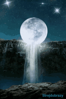 Strejdobrazy Moon GIF - Strejdobrazy Moon GIFs