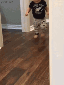 GIF